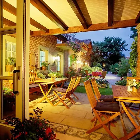 Otel Zur Krone 3*