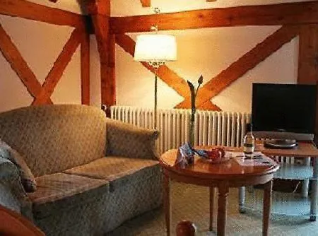 Otel Zur Krone