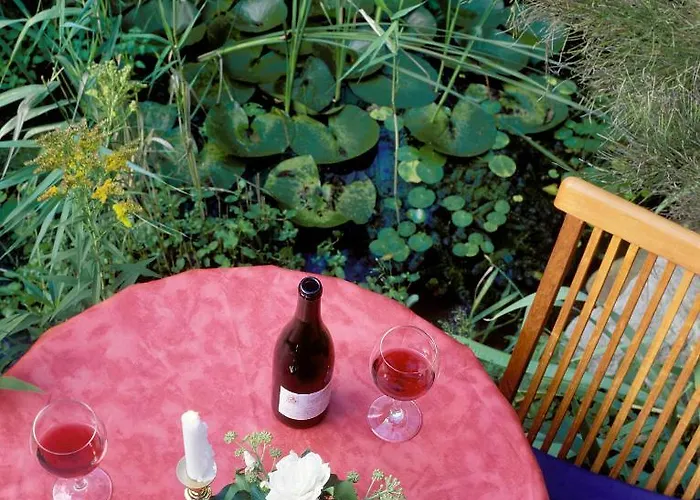 Zur Krone 3* אואגן